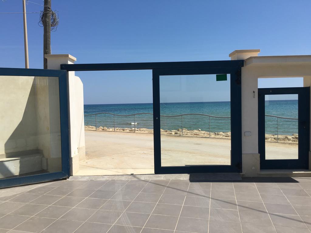 أفولا Villa Fronte Mare المظهر الخارجي الصورة